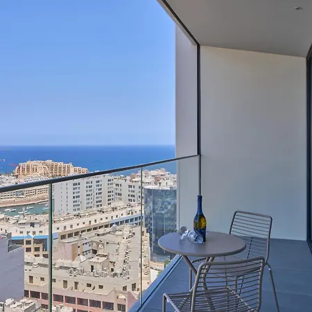 Mercury Tower With Stunning Sea Views Διαμέρισμα *