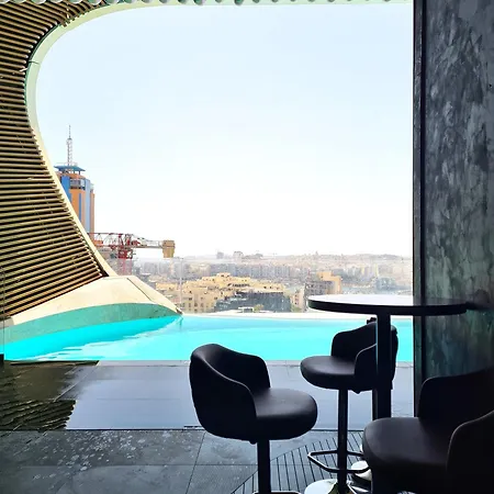 Mercury Tower With Stunning Sea Views Apartamento