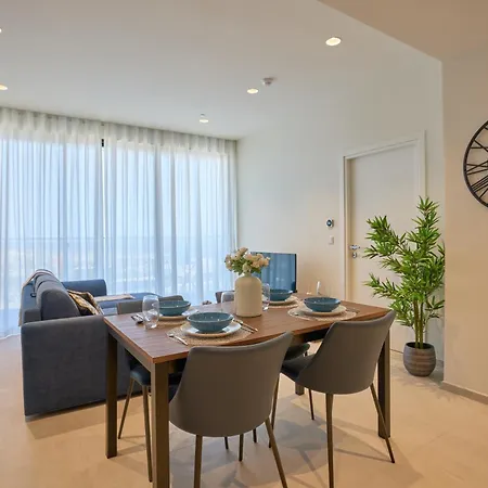 Mercury Tower With Stunning Sea Views